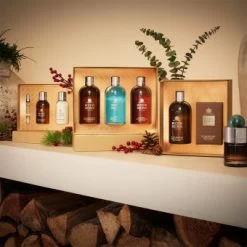 MOLTON BROWN Re-charge Black Pepper Travel Gift Set 11 MOLTON BROWN Re-charge Black Pepper Travel Gift Set -Modekosmetik 1469436 MOLTON BROWN Re charge Black Pepper Travel Gift Set.dc7a7ab0