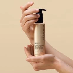 Shu Uemura Essence Absolue Nourishing Universal Hair & Skin Balm 150 Ml -Modekosmetik 2579243 Shu Uemura Essence Absolue Nourishing Universal Hair Skin Balm 150 ml.89dd1a82